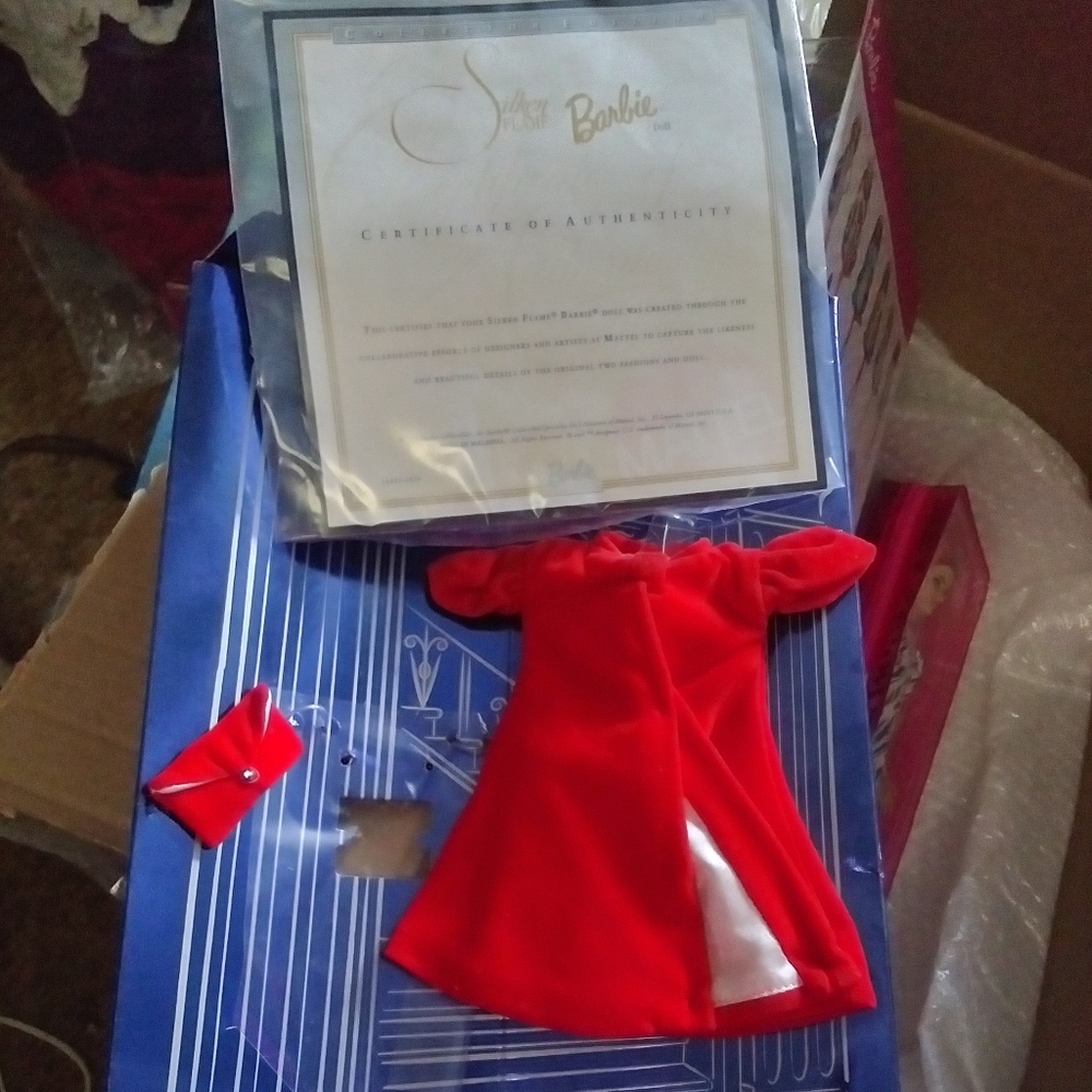 Reproduction red flare coat and purse
